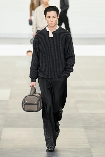 Look 31